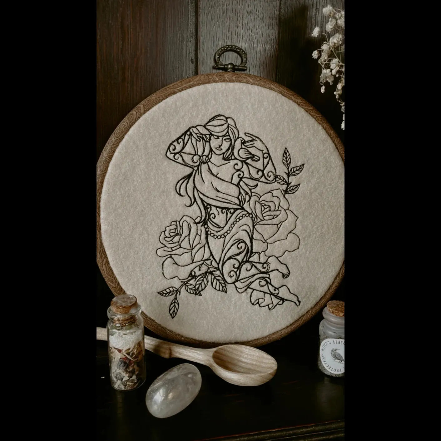 Aphrodite Embroidery Hoop