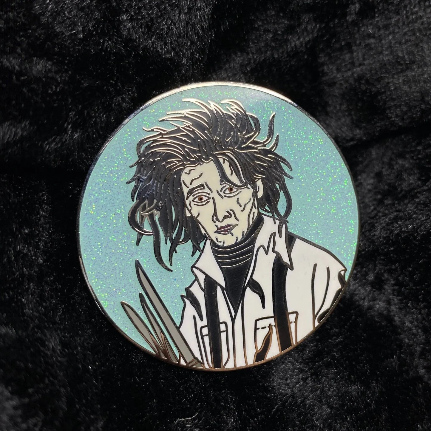 Edward Hard Enamel Glitter Pin