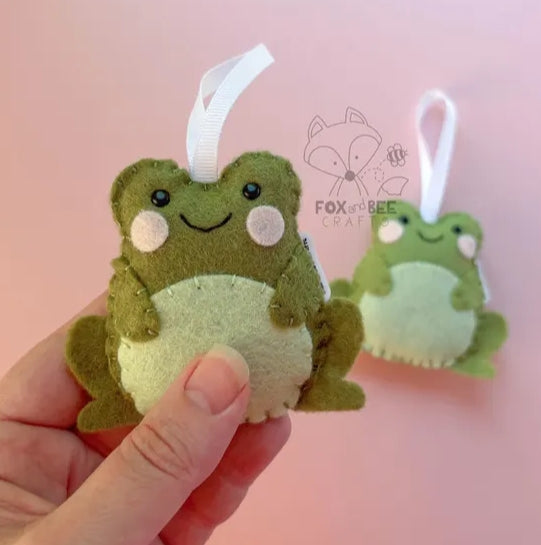 Dark Green Frog - Felt Decoration