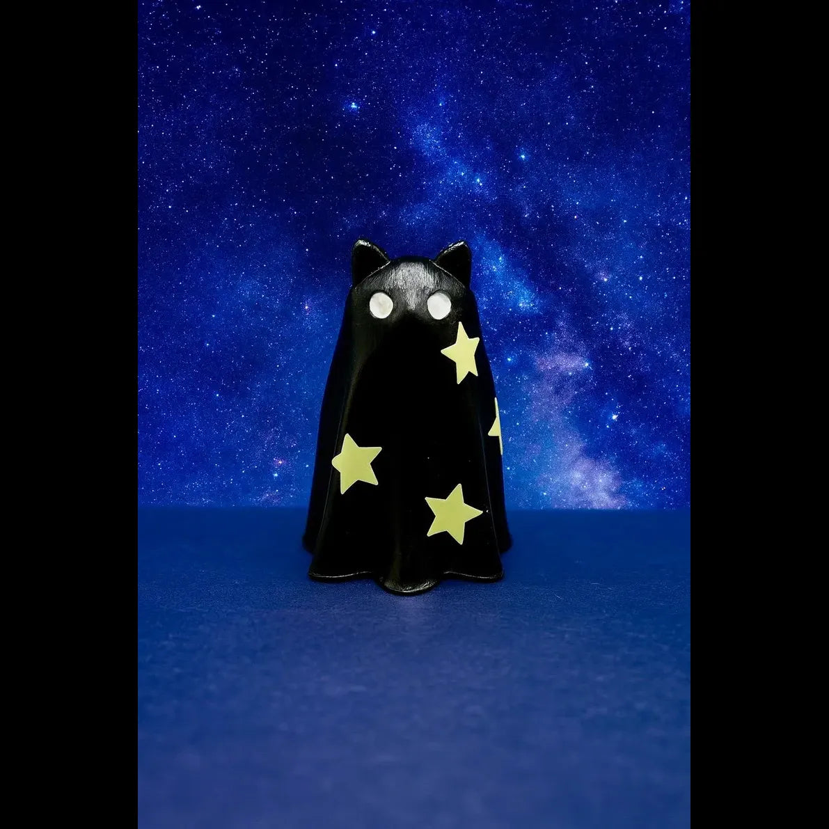 Glow-in-the-Dark Stars Ghost Cat Figurine