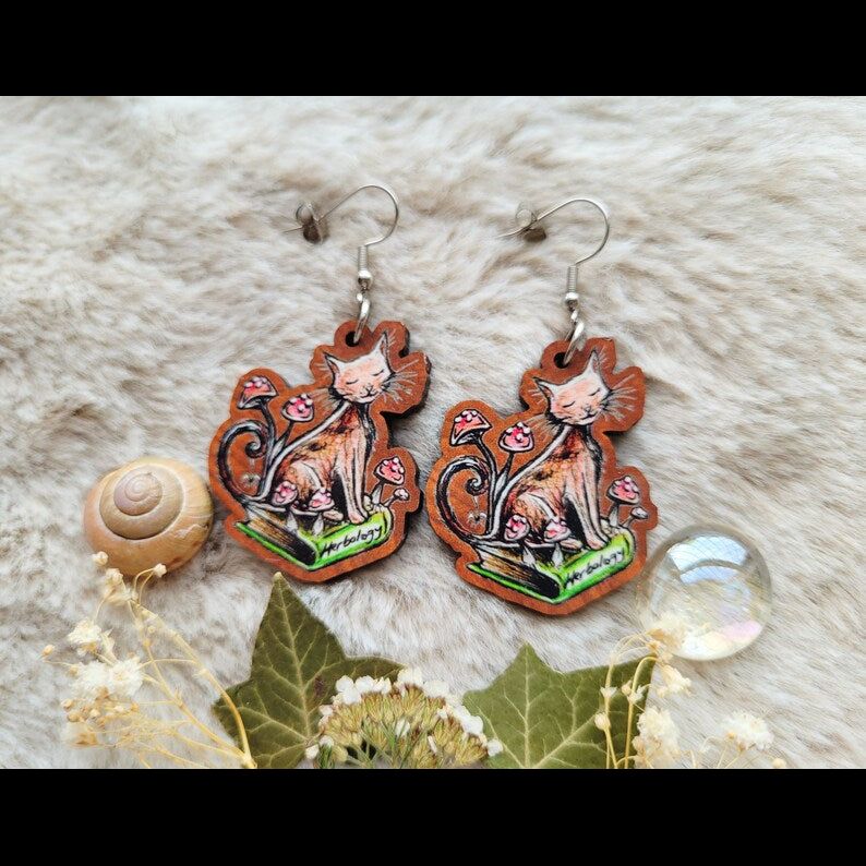 Cosy Cat Wooden Earrings