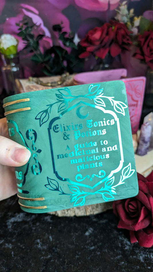 Elixirs, Tonics & Potions Book Pot