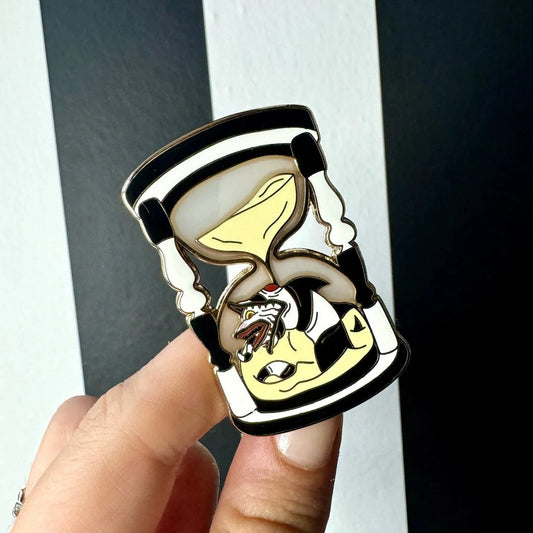 Sandworm Sandtimer Enamel Pin