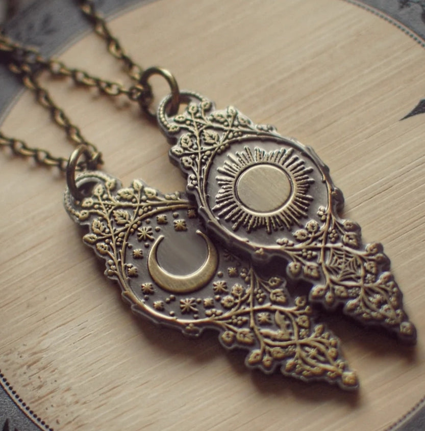 Luna Sol Pendulum