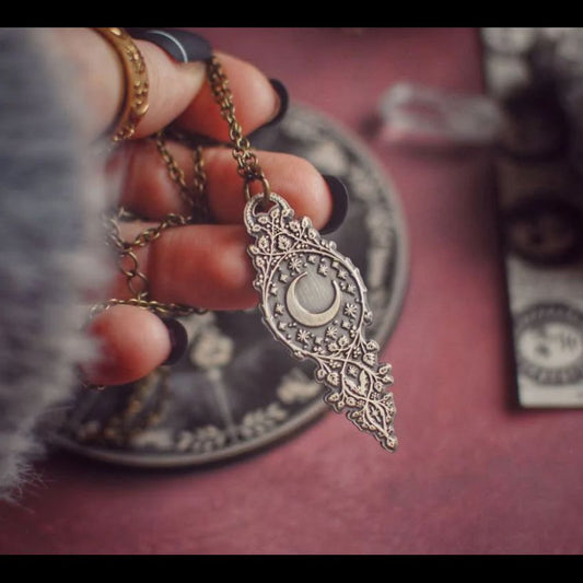 Luna Sol Pendulum