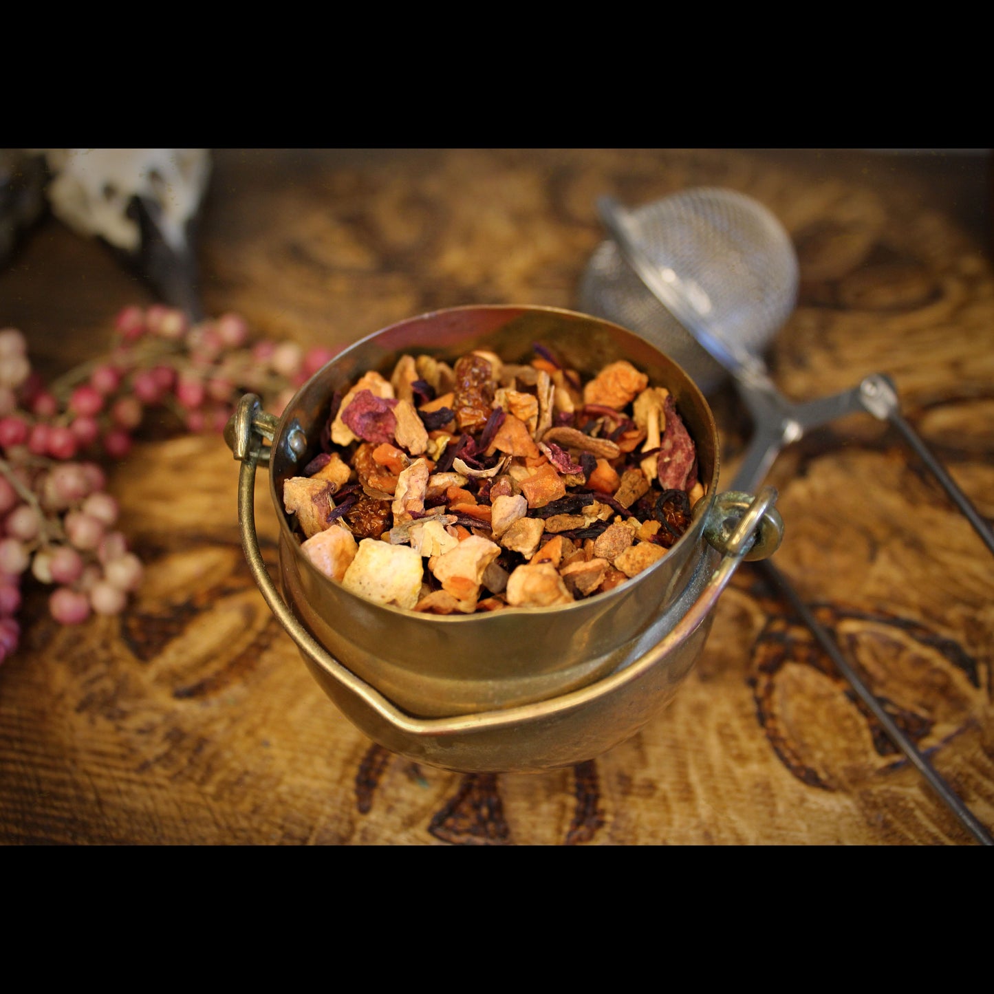 The Cauldron's Brew - Autumn Spiced Fruit Tea: Caffeine-Free Herbal Blend