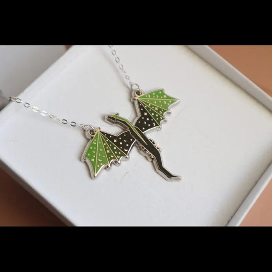 Green and Black Dragon 16inch Silver Necklace